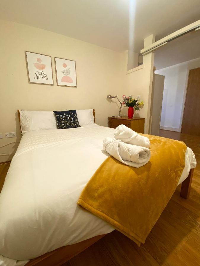 Swanky Central Apartment With Free Wifi Birmingham Kültér fotó